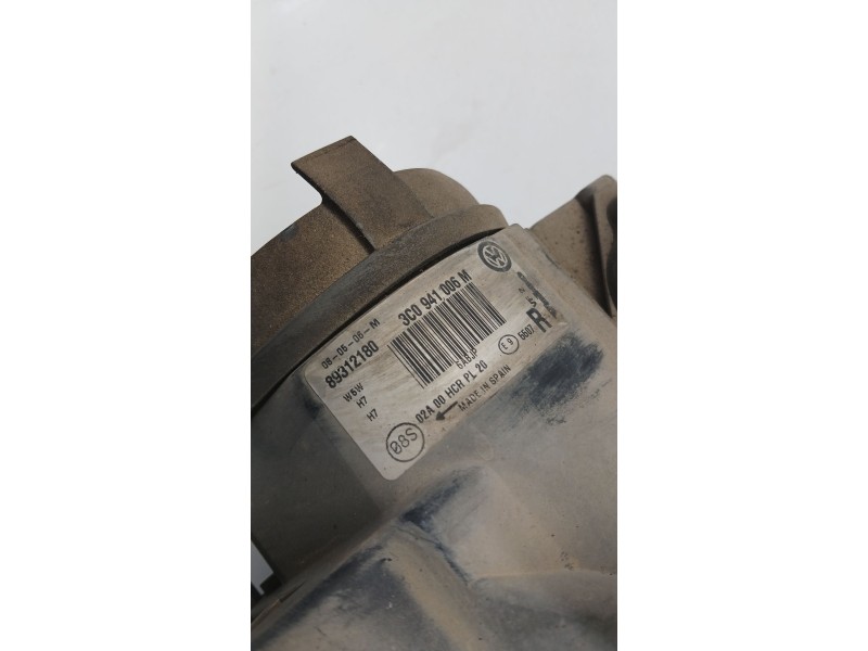 Recambio de faro derecho para volkswagen passat b6 (3c2) 1.9 tdi referencia OEM IAM   
							