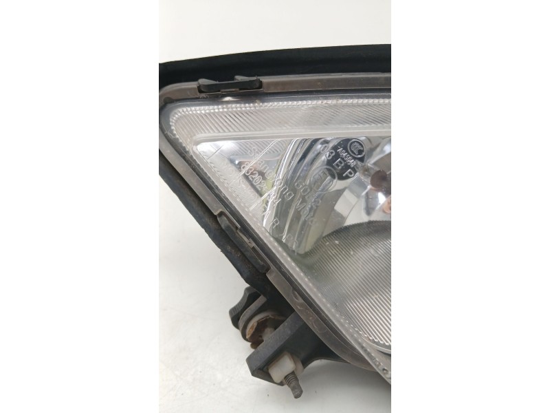 Recambio de faro antiniebla derecho para ssangyong korando (ck) 2.0 e-xdi referencia OEM IAM 8320234  
							