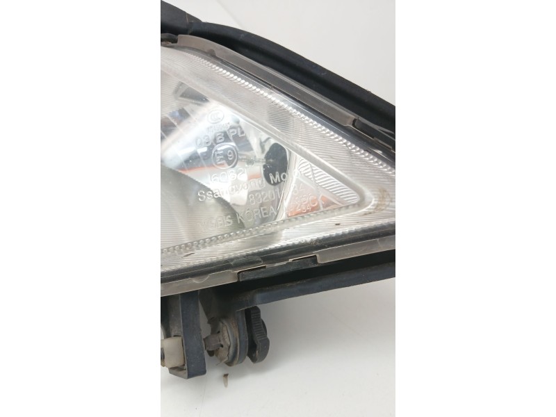 Recambio de faro antiniebla izquierdo para ssangyong korando (ck) 2.0 e-xdi referencia OEM IAM 8320134  
							