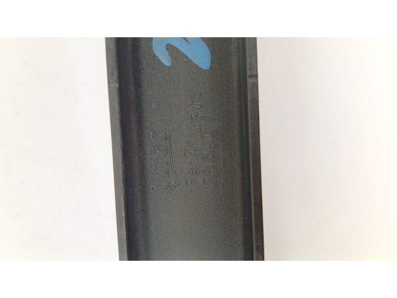 Recambio de brazo limpia delantero izquierdo para bmw x5 (e70) 3.0 d referencia OEM IAM 178540  
							