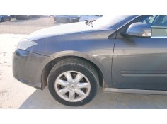Recambio de aleta delantera izquierda para renault laguna iii (bt0/1) 1.5 dci (bt00, bt0a, bt0t, bt1j) referencia OEM IAM   