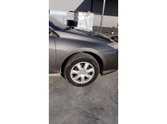 Recambio de aleta delantera derecha para renault laguna iii (bt0/1) 1.5 dci (bt00, bt0a, bt0t, bt1j) referencia OEM IAM   