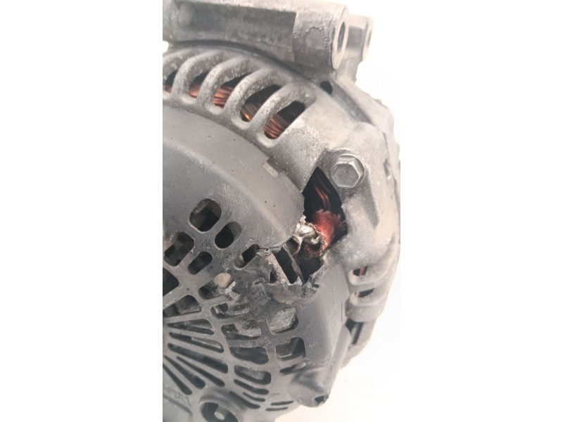 Recambio de alternador para jeep grand cherokee iii (wh, wk) 3.0 crd 4x4 referencia OEM IAM 04801250AA  
							