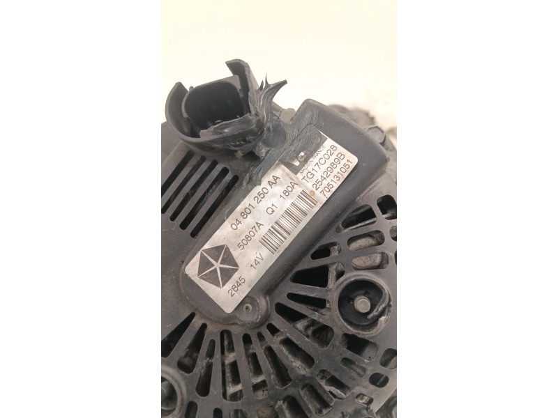 Recambio de alternador para jeep grand cherokee iii (wh, wk) 3.0 crd 4x4 referencia OEM IAM 04801250AA  
							