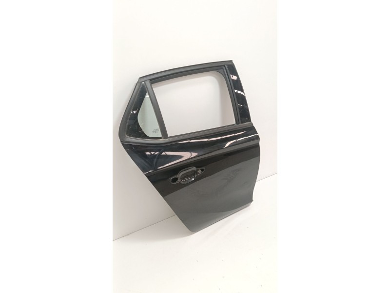 Recambio de puerta trasera derecha para opel corsa f (p2jo) 1.2 (68) referencia OEM IAM   
							