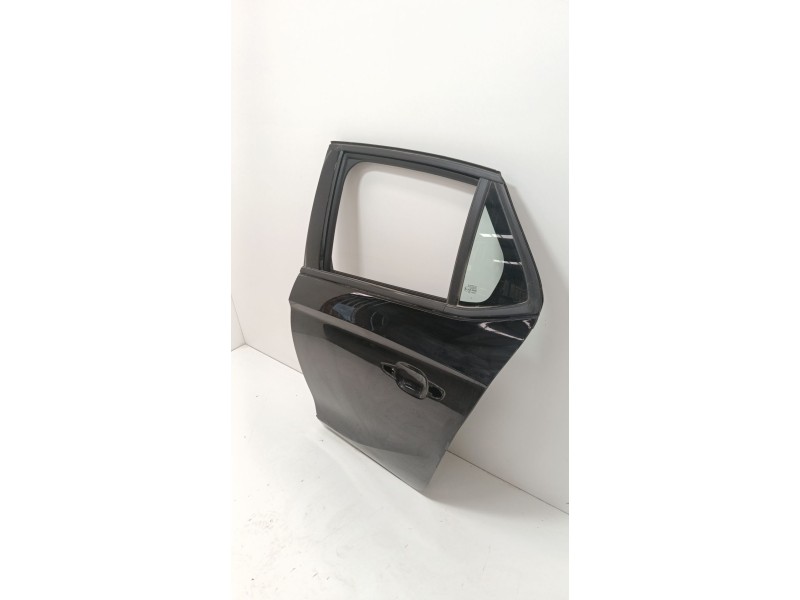 Recambio de puerta trasera izquierda para opel corsa f (p2jo) 1.2 (68) referencia OEM IAM   
							
