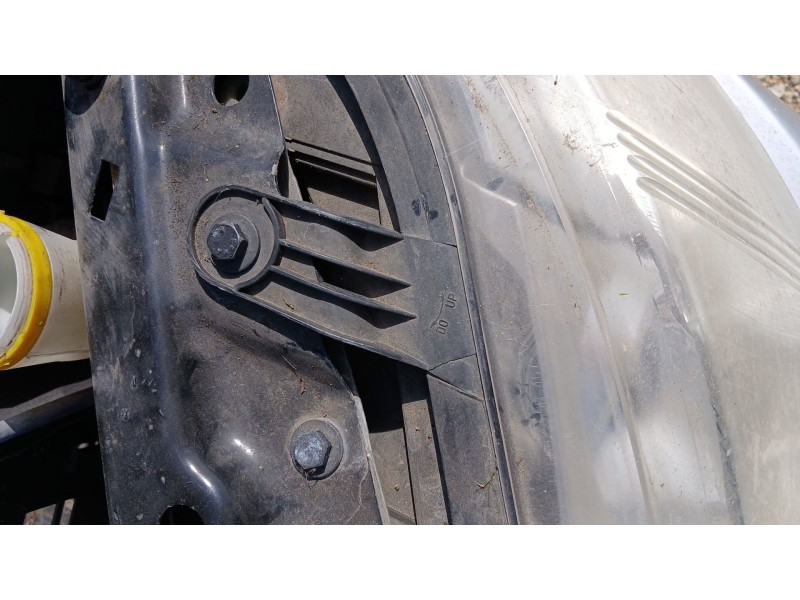 Recambio de faro izquierdo para saab 9-3 (ys3f, e79, d79, d75) 1.9 tid referencia OEM IAM   
							