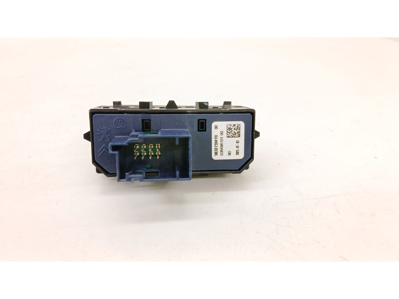 Recambio de mando multifuncion para opel corsa f (p2jo) 1.2 (68) referencia OEM IAM 98327594YX  