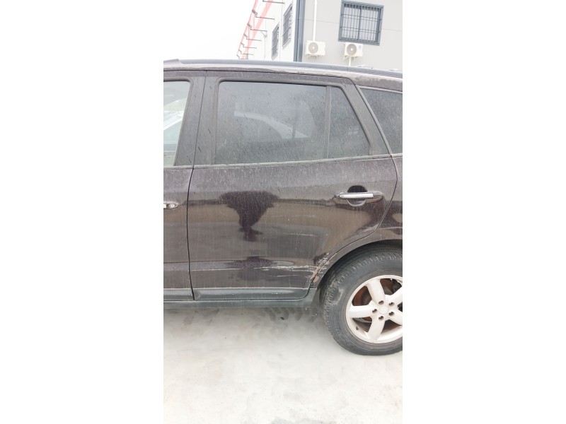 Recambio de puerta trasera izquierda para hyundai santa fé ii (cm) 2.2 crdi 4x4 referencia OEM IAM   