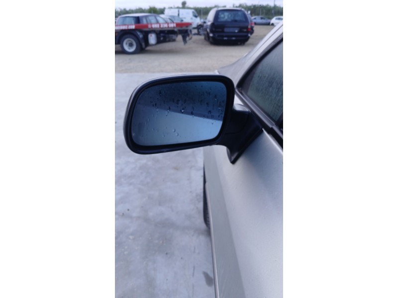 Recambio de retrovisor izquierdo para peugeot 407 sw (6e_, 6d_) 2.0 hdi 135 referencia OEM IAM   