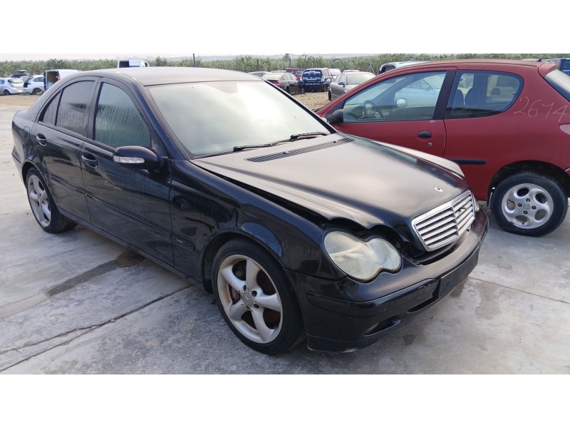 mercedes-benz clase c (w203) del año 2000
							