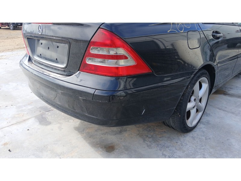 Recambio de paragolpes delantero para mercedes-benz clase c (w203) c 220 cdi (203.006) referencia OEM IAM   
							