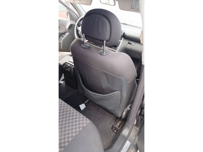 Recambio de asiento delantero derecho para mercedes-benz clase c (w203) c 220 cdi (203.006) referencia OEM IAM   