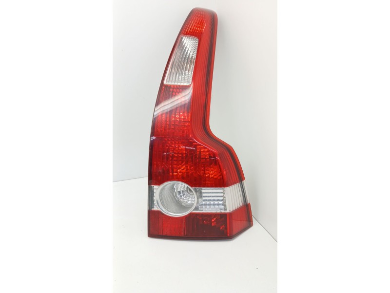 Recambio de piloto trasero derecho para volvo v50 (545) 1.8 referencia OEM IAM 30698921  