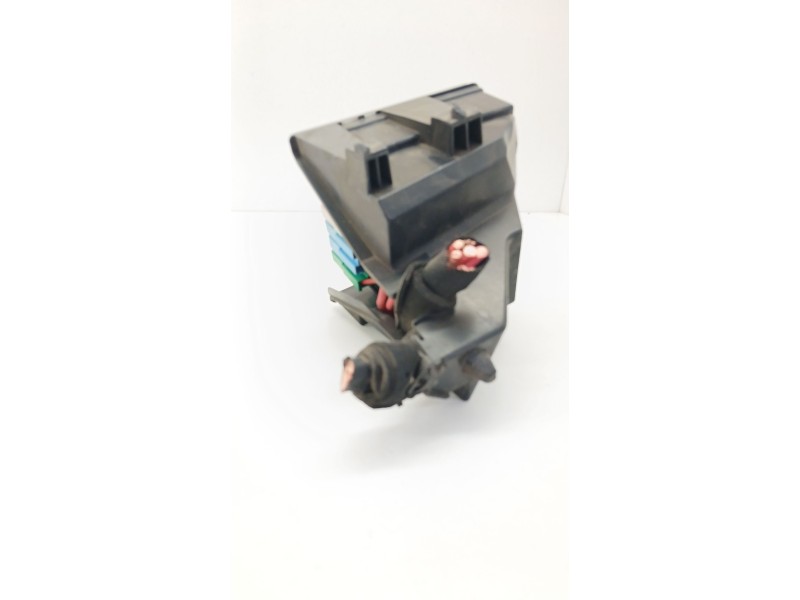 Recambio de caja reles / fusibles para renault laguna iii (bt0/1) 1.5 dci (bt00, bt0a, bt0t, bt1j) referencia OEM IAM 240115711R
							
