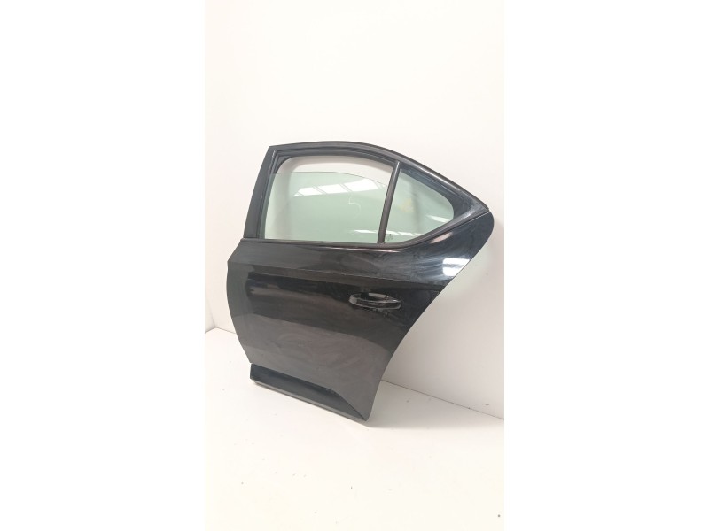 Recambio de puerta trasera izquierda para skoda superb iii (3v3) 2.0 tdi referencia OEM IAM   