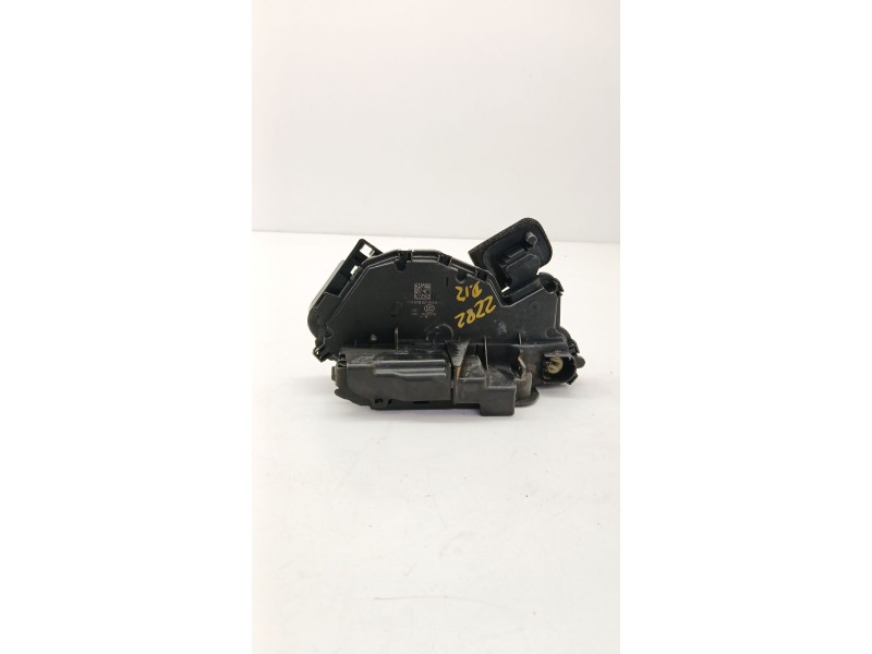 Recambio de cerradura puerta delantera izquierda para skoda superb iii (3v3) 2.0 tdi referencia OEM IAM   