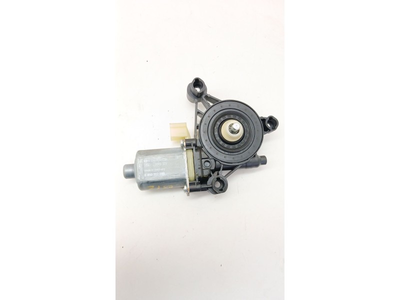 Recambio de motor elevalunas delantero izquierdo para skoda superb iii (3v3) 2.0 tdi referencia OEM IAM 5Q0959801B  