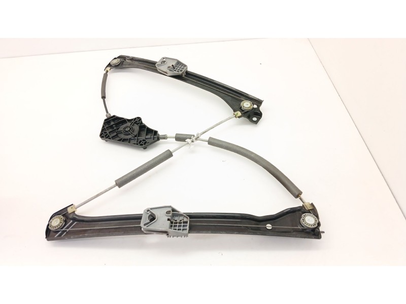 Recambio de elevalunas delantero izquierdo para skoda superb iii (3v3) 2.0 tdi referencia OEM IAM   
							