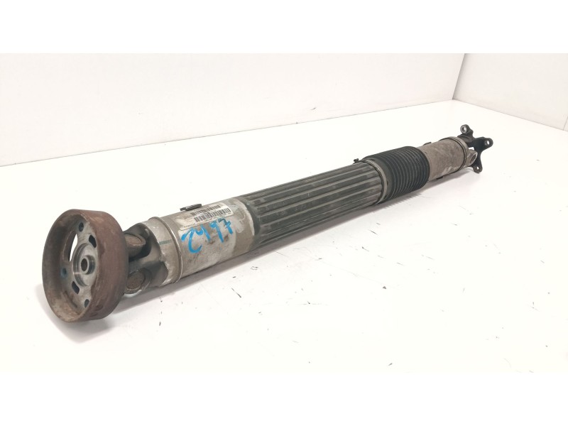 Recambio de cardan trasero para jeep grand cherokee iii (wh, wk) 3.0 crd 4x4 referencia OEM IAM P52853003AD  