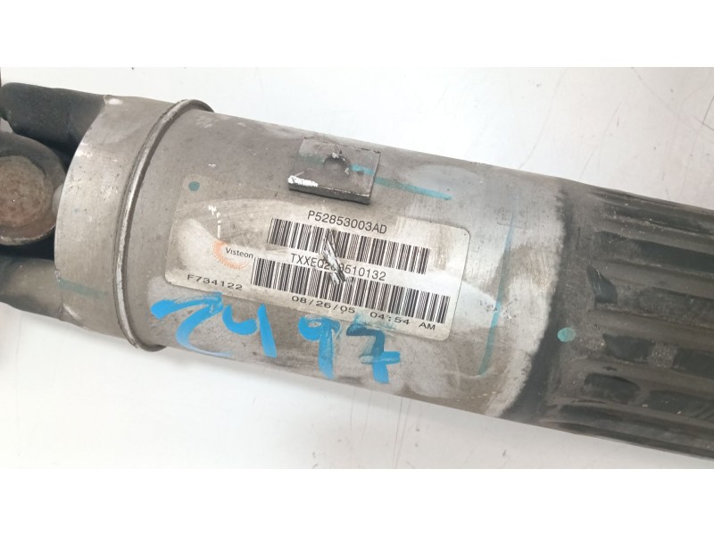 Recambio de cardan trasero para jeep grand cherokee iii (wh, wk) 3.0 crd 4x4 referencia OEM IAM P52853003AD  