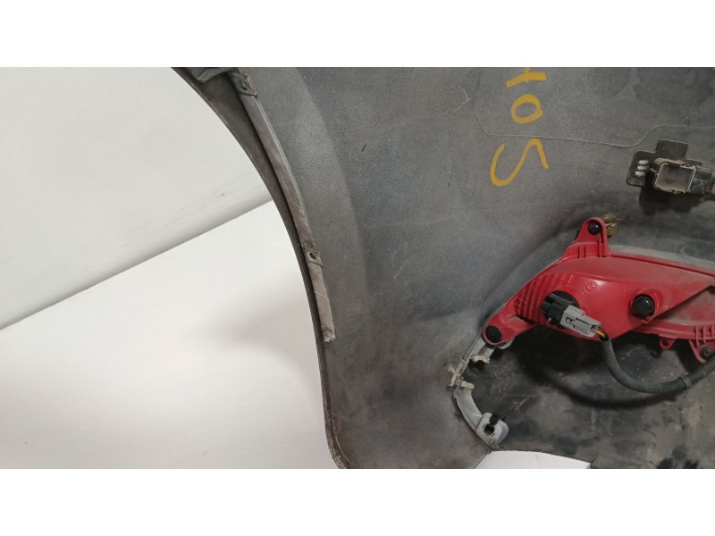 Recambio de paragolpes trasero para kia carens iv 1.7 crdi referencia OEM IAM   
							