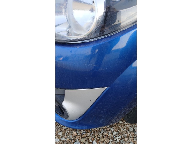 Recambio de paragolpes delantero para renault twingo ii (cn0_) 1.2 16v (cn0k, cn0v) referencia OEM IAM   
							