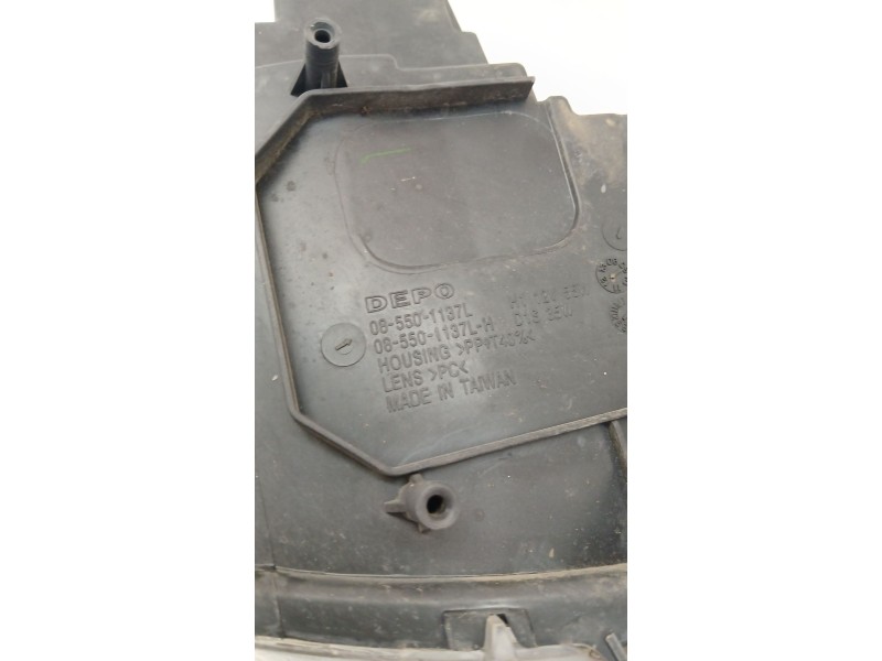 Recambio de faro derecho para peugeot 307 (3a/c) 1.6 hdi referencia OEM IAM 085501137L  