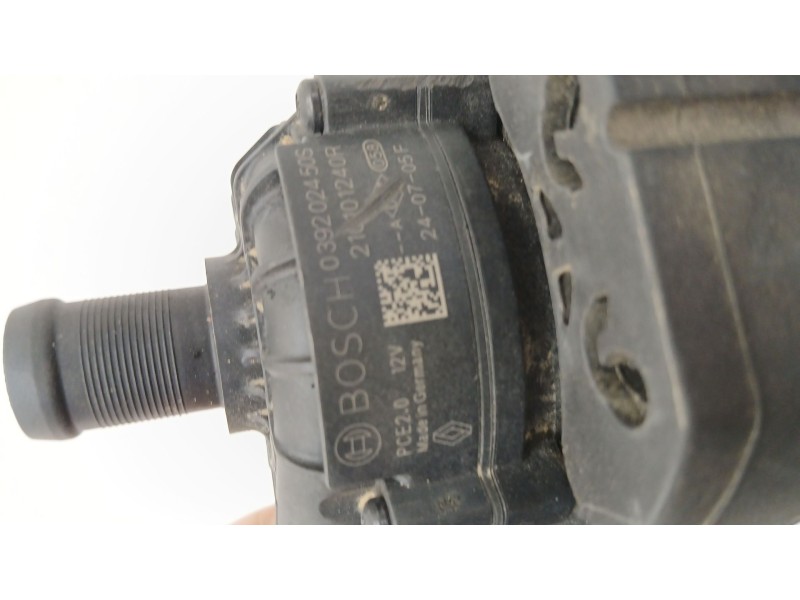 Recambio de bomba agua para dacia duster (pym/pyn) duster referencia OEM IAM 210101240R  
							