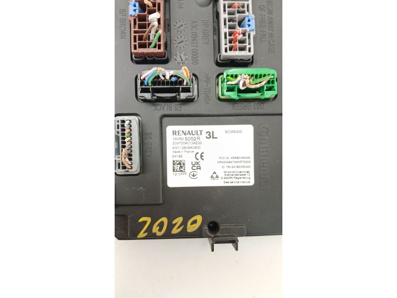 Recambio de caja reles / fusibles para dacia duster (pym/pyn) duster referencia OEM IAM 284B25052R  
							