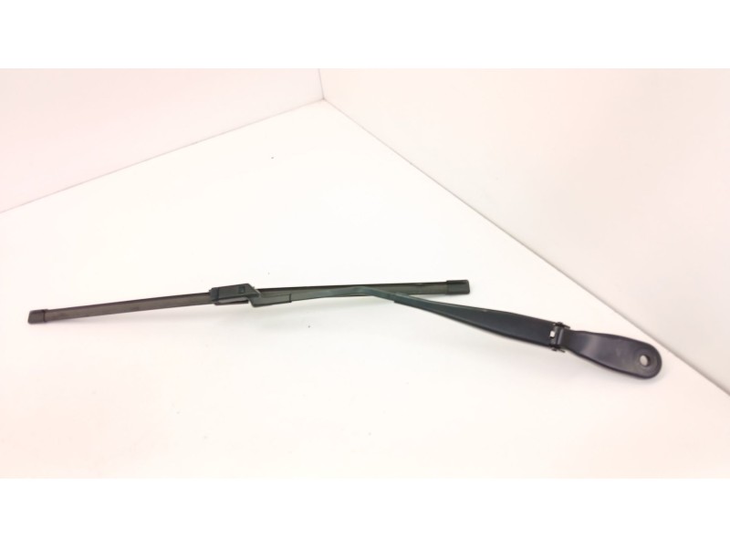 Recambio de brazo limpia delantero izquierdo para dacia duster (pym/pyn) duster referencia OEM IAM 288812395R  