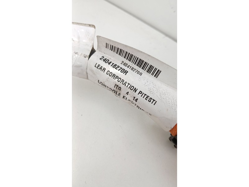 Recambio de no identificado para dacia duster (pym/pyn) duster referencia OEM IAM 240418270R  
							