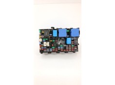 Recambio de caja reles / fusibles para dacia duster (pym/pyn) duster referencia OEM IAM 243225497R  