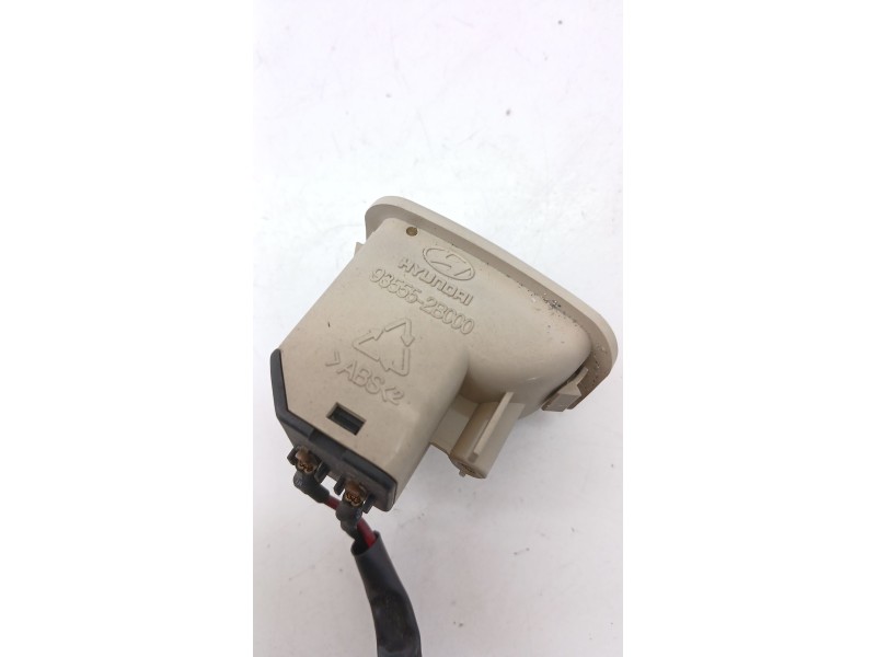 Recambio de interruptor para hyundai santa fé ii (cm) 2.2 crdi 4x4 referencia OEM IAM 935552B000  
							
