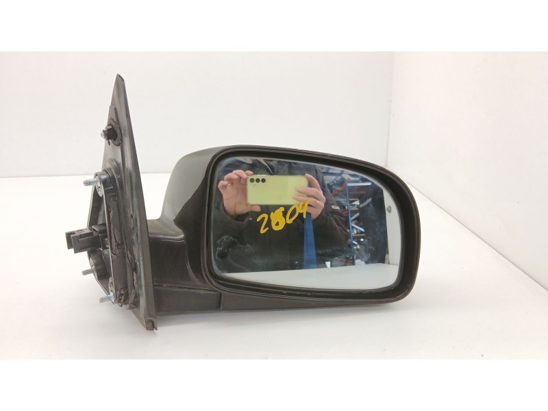 Recambio de retrovisor derecho para hyundai santa fé ii (cm) 2.2 crdi 4x4 referencia OEM IAM   
							