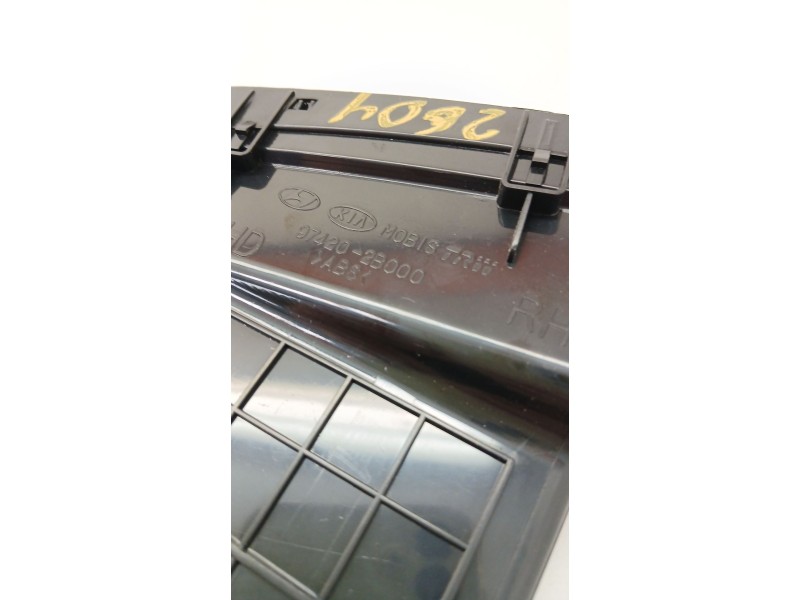 Recambio de rejilla aireadora para hyundai santa fé ii (cm) 2.2 crdi 4x4 referencia OEM IAM 974202B000  
							