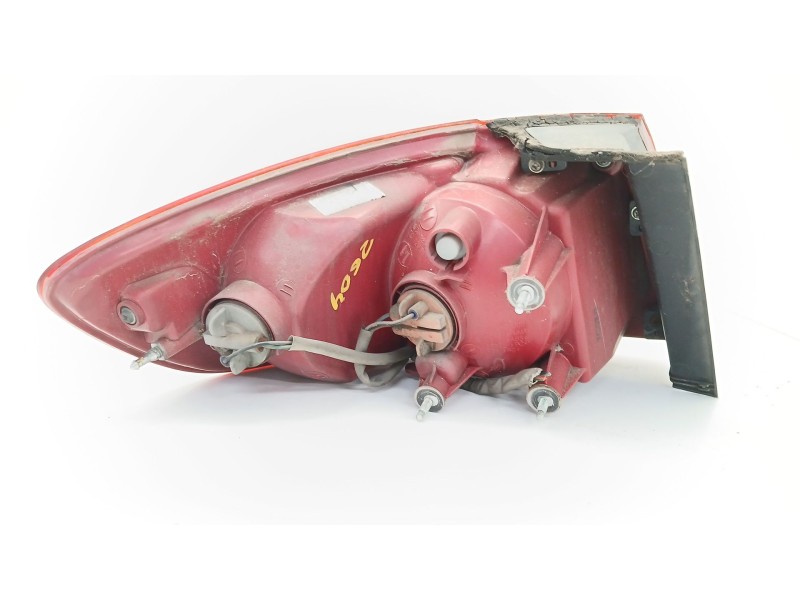 Recambio de piloto trasero derecho para hyundai santa fé ii (cm) 2.2 crdi 4x4 referencia OEM IAM 924022B000  