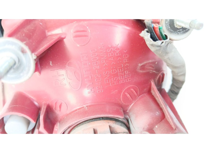 Recambio de piloto trasero derecho para hyundai santa fé ii (cm) 2.2 crdi 4x4 referencia OEM IAM 924022B000  
							