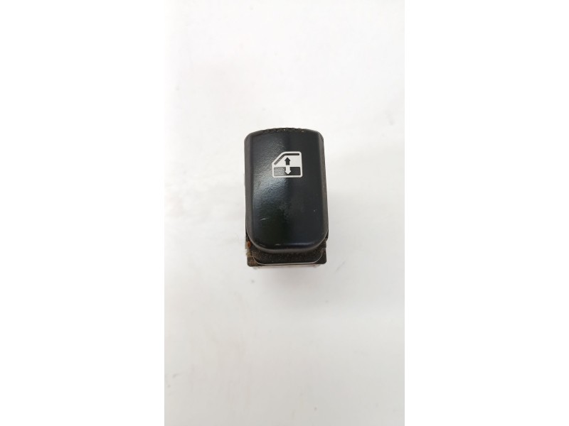 Recambio de mando elevalunas trasero derecho para hyundai santa fé ii (cm) 2.2 crdi 4x4 referencia OEM IAM   