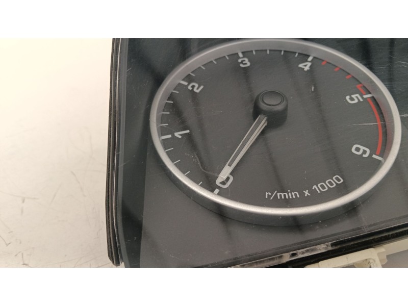 Recambio de cuadro instrumentos para land rover discovery iv (l319) 2.7 td 4x4 referencia OEM IAM AH2210849EG  