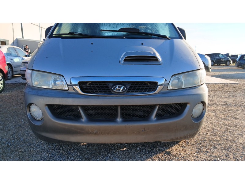 Recambio de paragolpes delantero para hyundai h-1 furgoneta (a1) 2.5 crdi referencia OEM IAM   