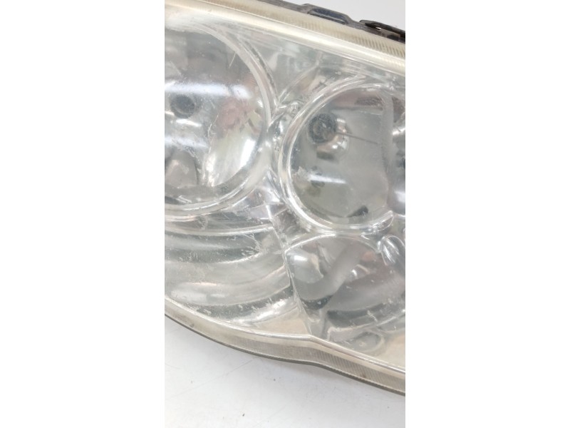 Recambio de faro derecho para chrysler voyager iv (rg, rs) 2.5 crd referencia OEM IAM 6240200000  