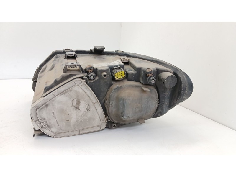 Recambio de faro derecho para chrysler voyager iv (rg, rs) 2.5 crd referencia OEM IAM 6240200000  
							
