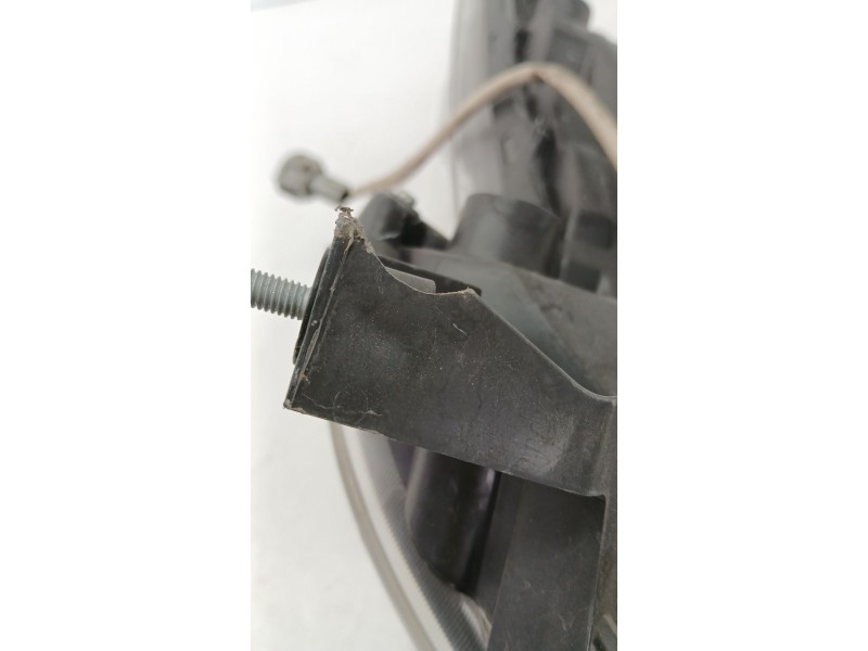 Recambio de faro izquierdo para nissan juke (f15) 1.6 referencia OEM IAM 90049101  
							