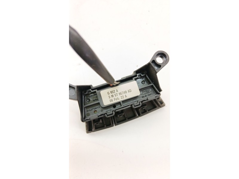 Recambio de mando volante para ford focus c-max (dm2) 1.6 tdci referencia OEM IAM 3M5T9E740AD  
							