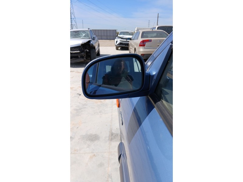 Recambio de retrovisor izquierdo para hyundai santa fé i (sm) 2.0 crdi 4x4 referencia OEM IAM   