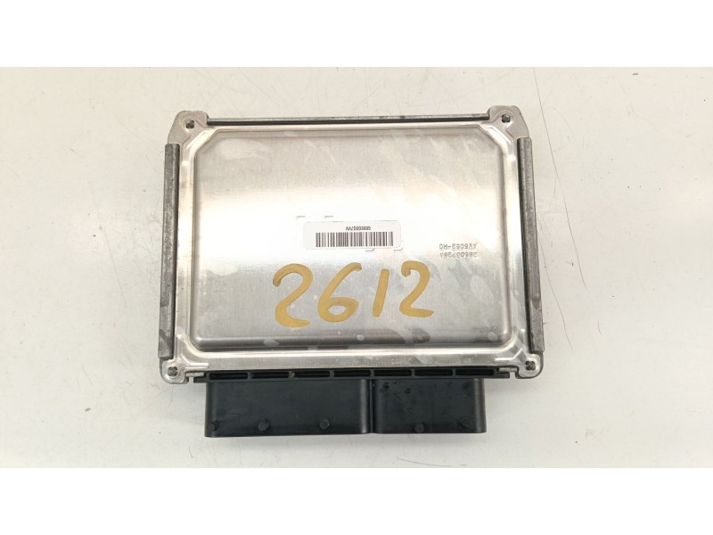 Recambio de centralita motor uce para seat ibiza v (kj1, kjg) 1.0 tsi referencia OEM IAM 05C907394D  