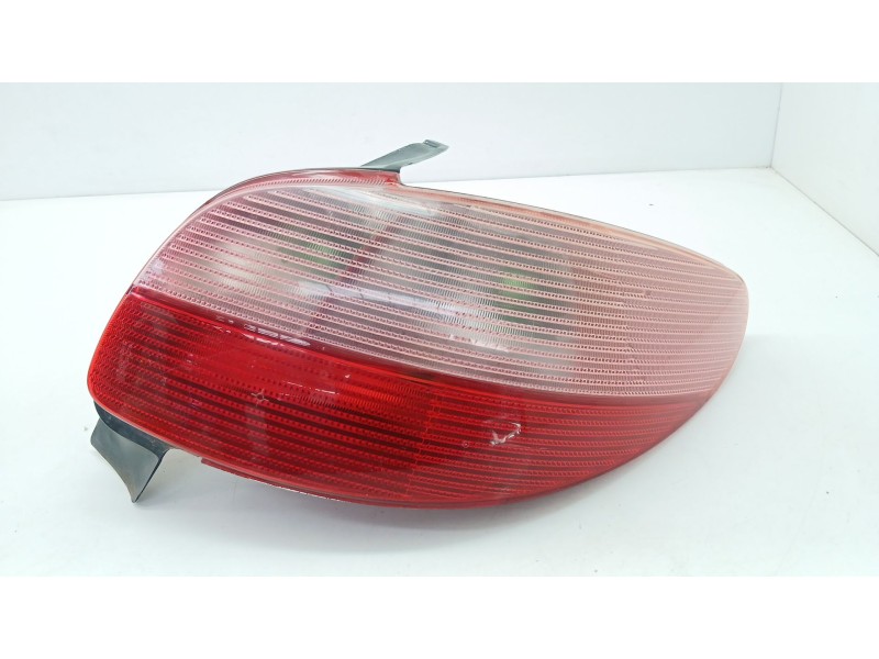 Recambio de piloto trasero derecho para peugeot 206 hatchback (2a/c) 1.9 d referencia OEM IAM   