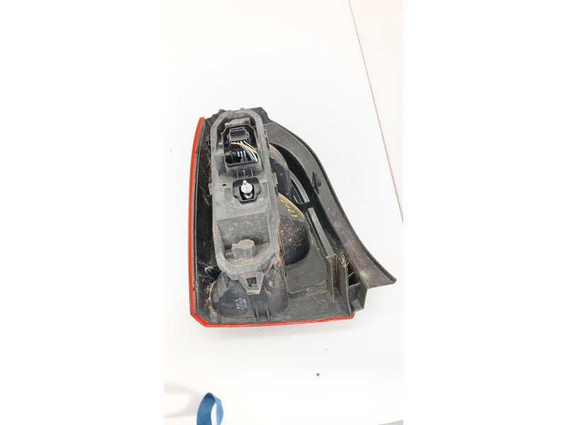 Recambio de piloto trasero derecho para renault twingo ii (cn0_) 1.2 16v (cn0k, cn0v) referencia OEM IAM   