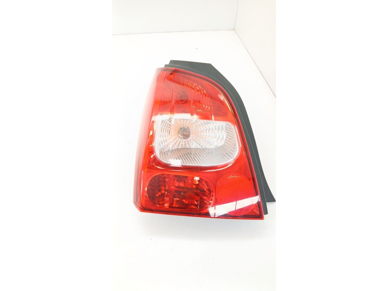 Recambio de piloto trasero izquierdo para renault twingo ii (cn0_) 1.2 16v (cn0k, cn0v) referencia OEM IAM   